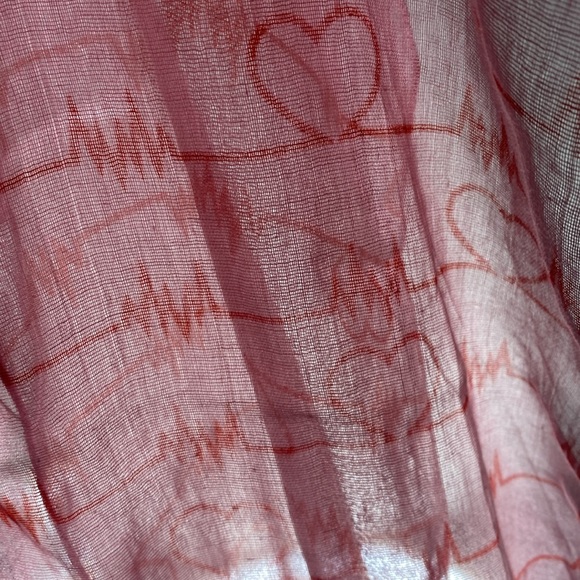 Lifeline pink and red hearts sheer scarf - Picture 16 of 17